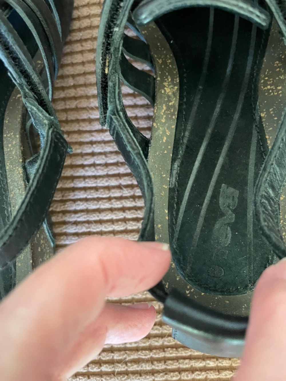 PRICE DROP! TEVA Cabrillo Wedge Heel Leather Sandals - Size 9.5 - Picture 12 of 12